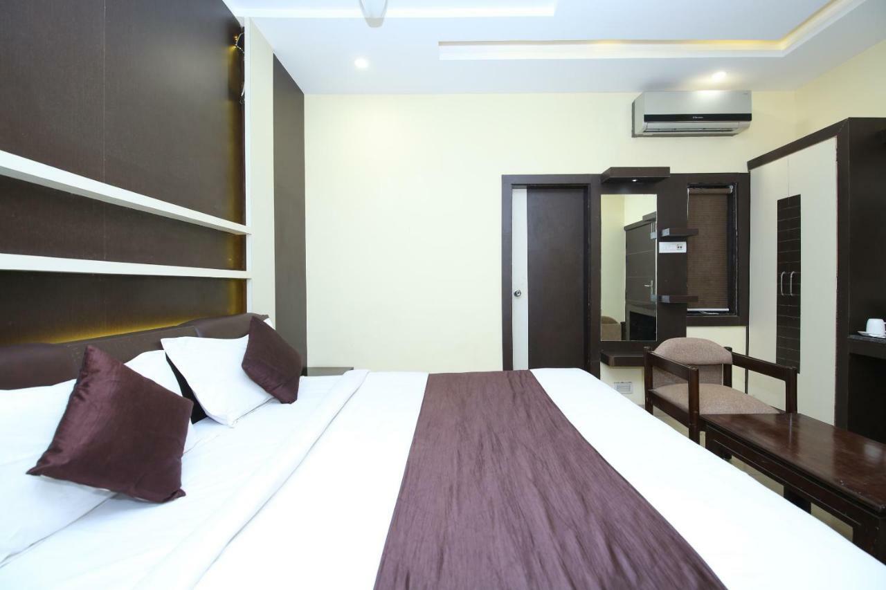 Hotel Rahul Jabalpur Exterior foto